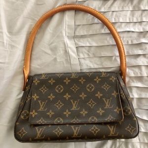 MONOGRAM Mini looping shoulder bag LOUIS VUITTON